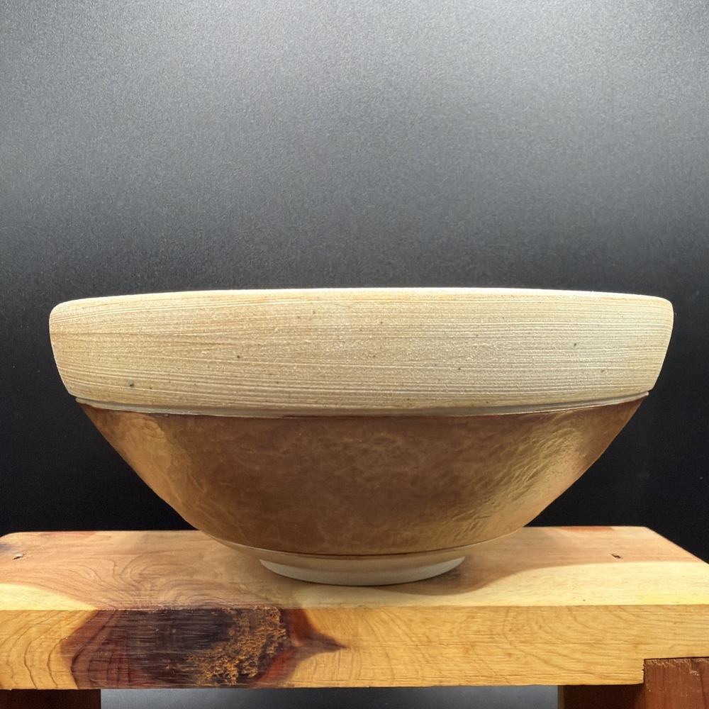 VTG Handmade Footed Ceramic Bowl 7" D X  3" Tall Signed Studio Pottery